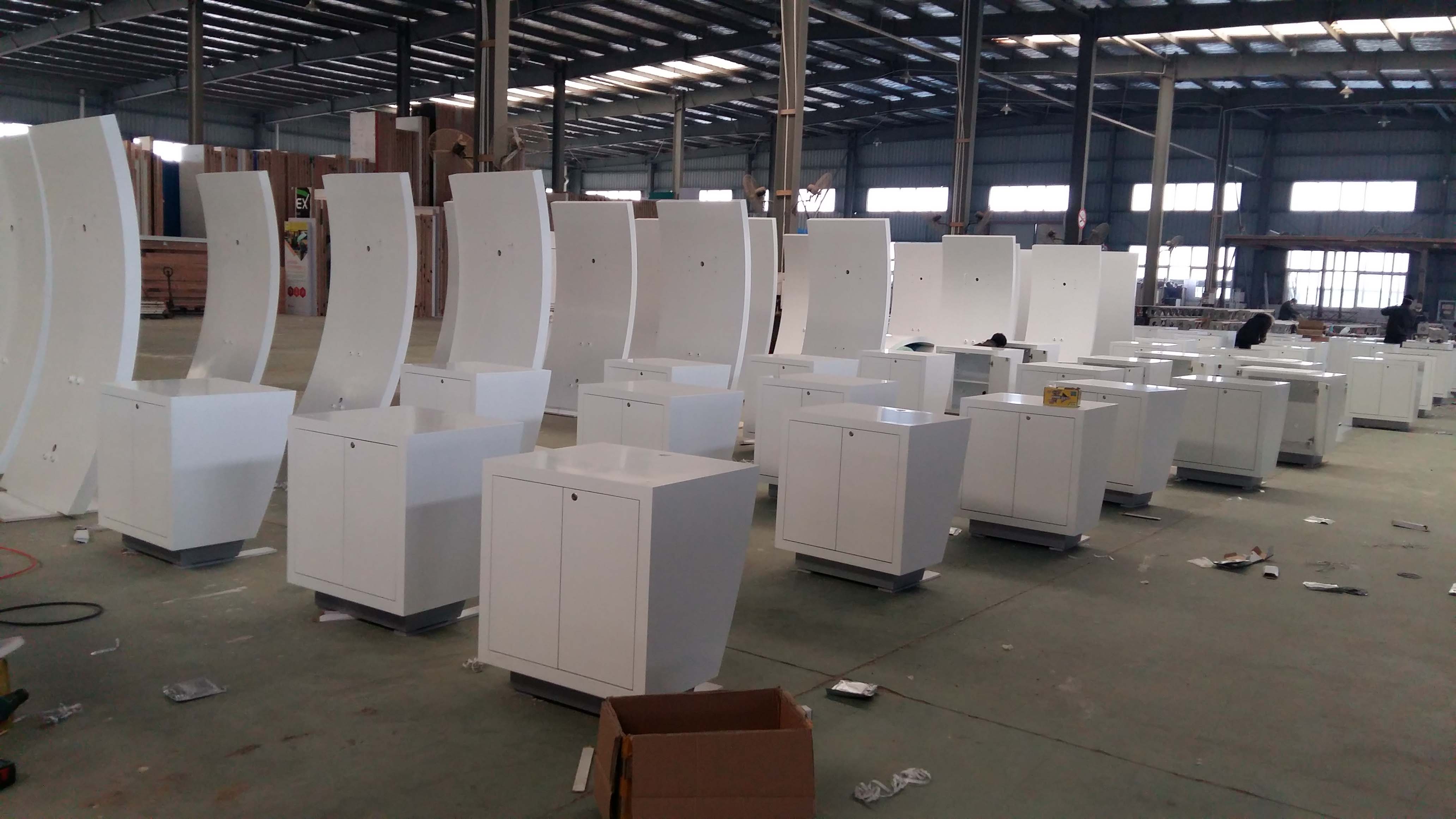 A级展台制作工艺如何作用于展柜定制？